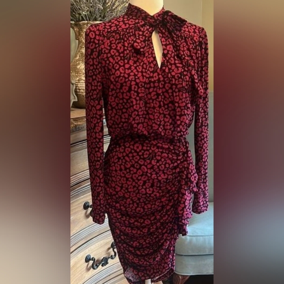 NWT Michael Kors Bodycon Tie Neck Dress - Picture 2 of 4